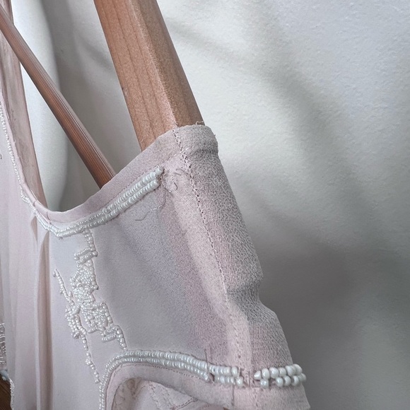 Elegant Pink Sleeveless Top - Picture 7 of 13